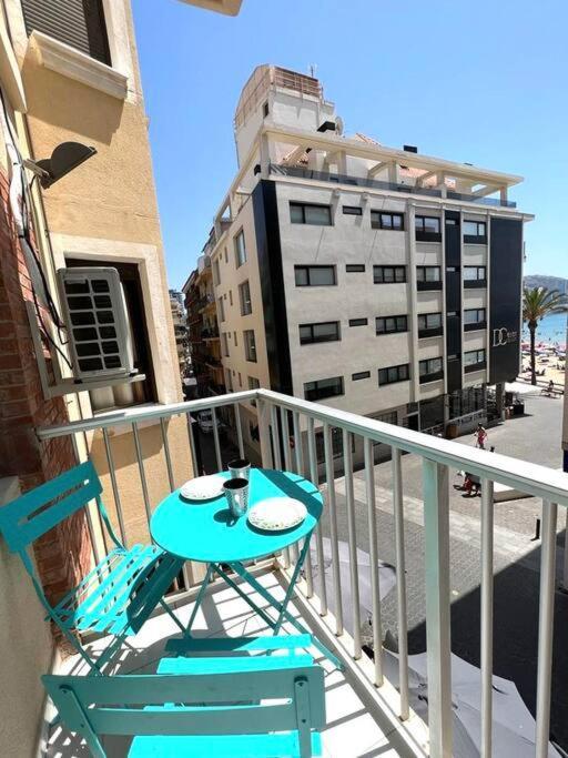 Apartamento Centrico Y En Primera Linea De Playa Apartment Benidorm Exterior photo